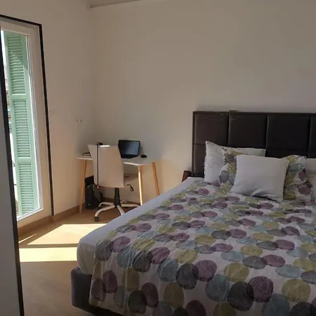 3 - Terrasses - * ז'ואן-לה-פינס